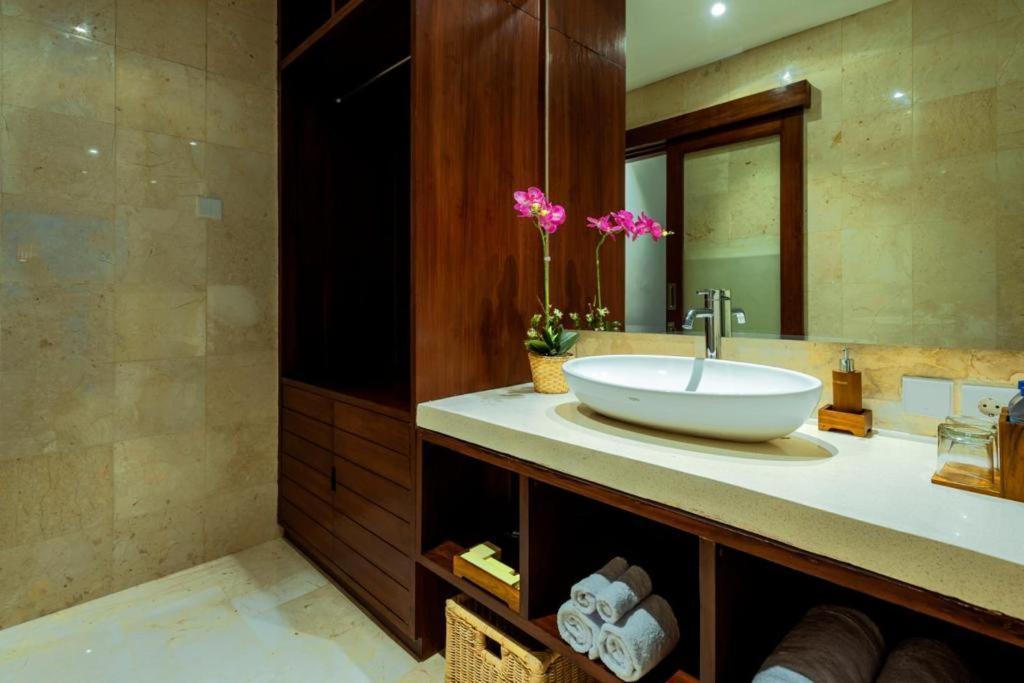 Sanata Luxury Villa Canggu Kültér fotó